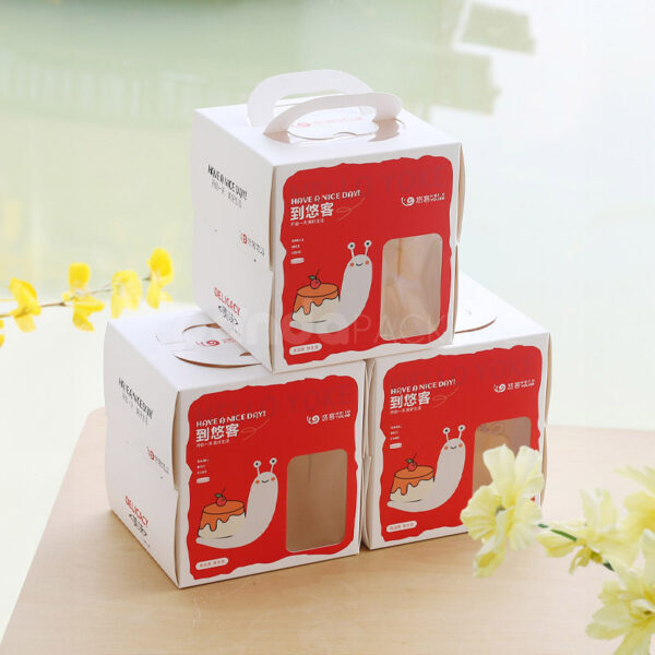 Cheerful Gift Box with “Have a Nice Day!” Message