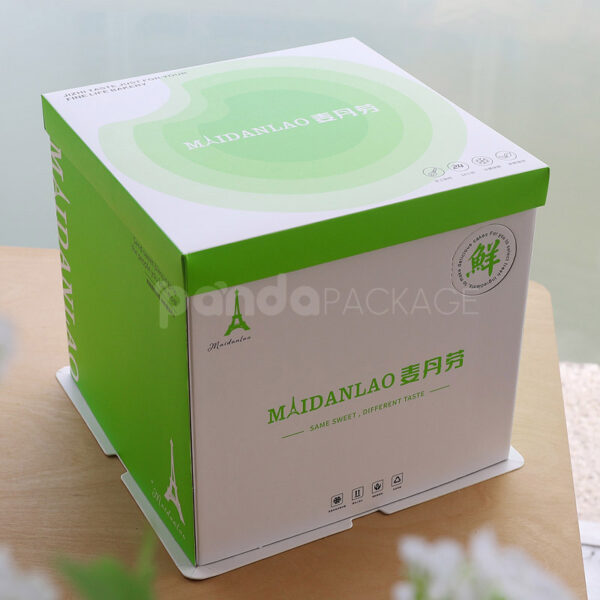 Minimalist Green Cake Box with Modern Print