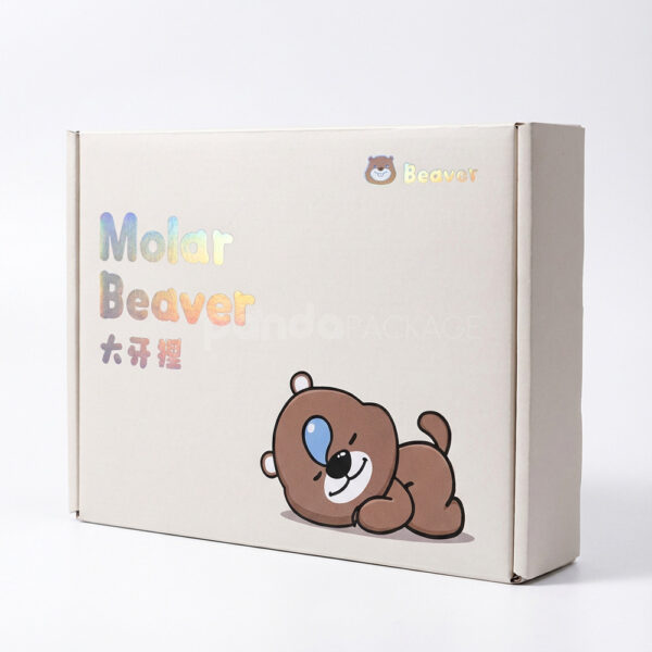 Molar Beaver Kids’ Gift Set Packaging with Holographic Logo