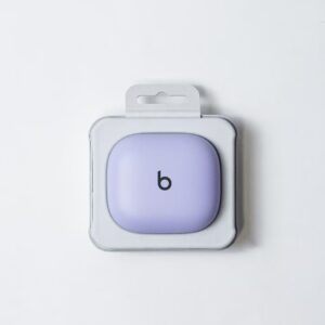 模板-Velvet Red Ring Box with Elegant Magnetic Closure