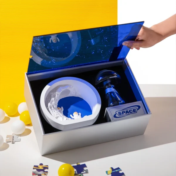 Space-Themed Gift Box for Kids with Puzzle & Tableware