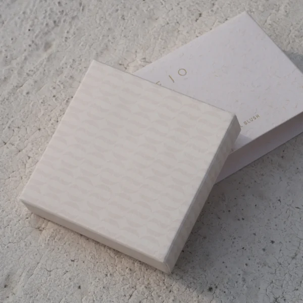 Cream Textured Rigid Box with Gold Foil for Blush Packaging