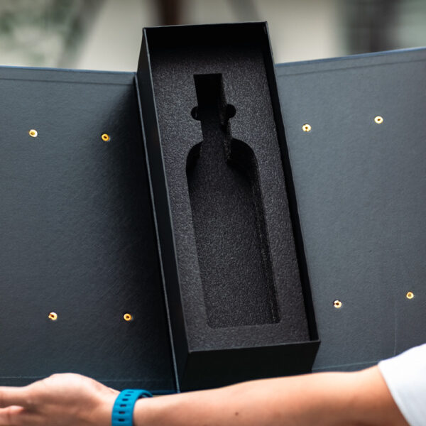 Luxury Blue Drawer Gift Box with Handle and Insert