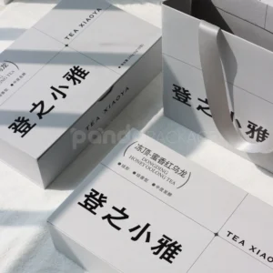 Cosmetic Box with Insert Divider