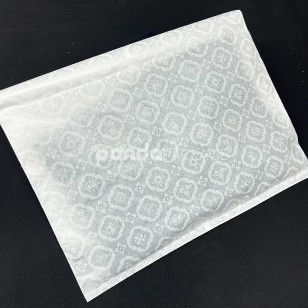 Elegant Patterned White Tissue Envelope with Seal Sticker