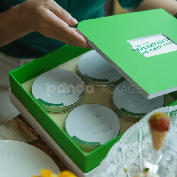 Green Food Packaging Gift Box with Tray Insert