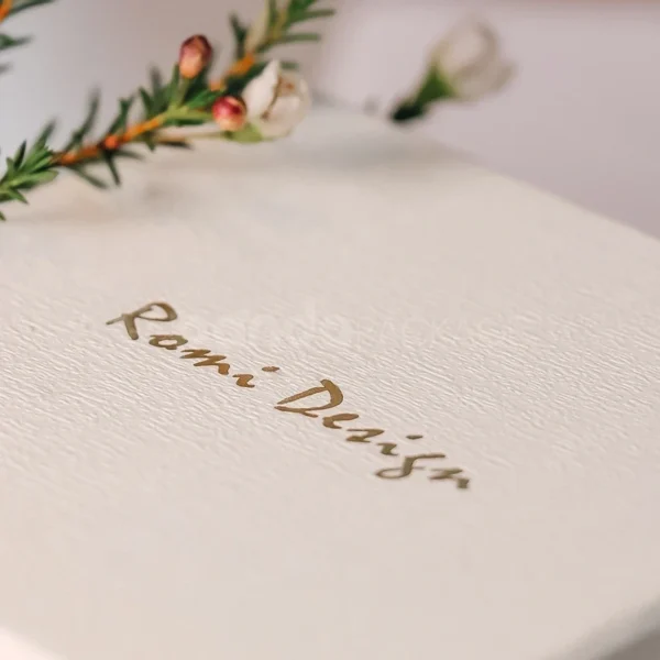 Elegant Cream Jewelry Box with Magnetic Closure