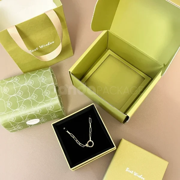 Green Rigid Jewelry Box with Gift Bag Set