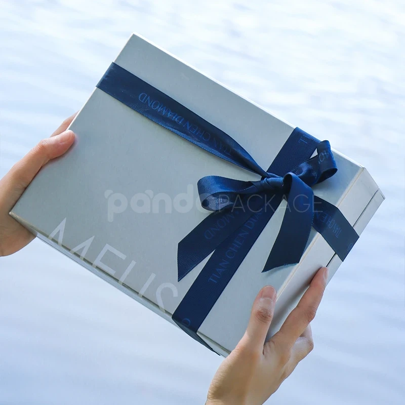 Elegant Jewelry Gift Set