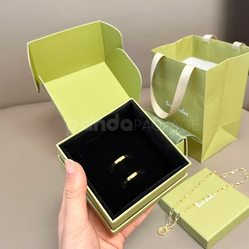 Green Rigid Jewelry Box