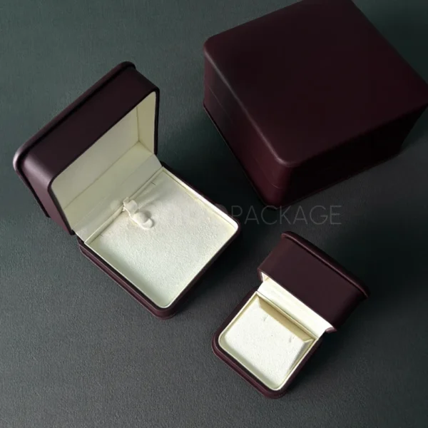 Matte Maroon Leatherette Jewelry Box with Cream Interior