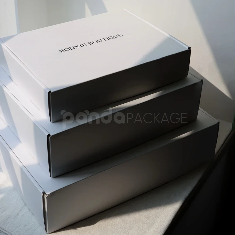 White Mailer Box