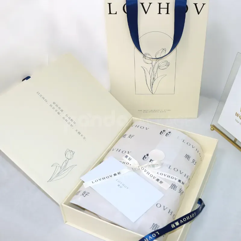 White Paper Gift Bag