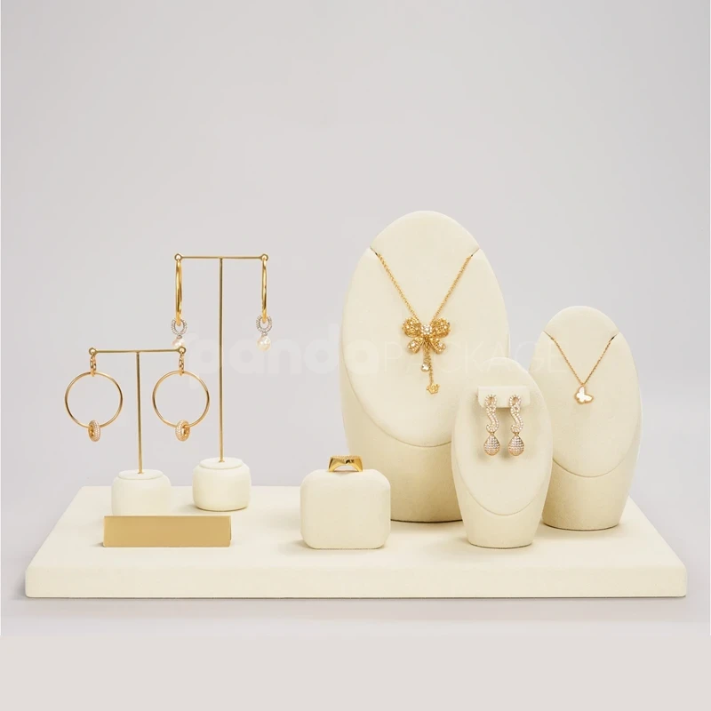 Oval Jewelry Display Stand