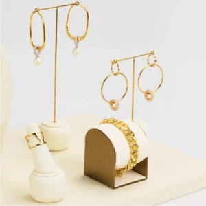 Oval Jewelry Display Stand