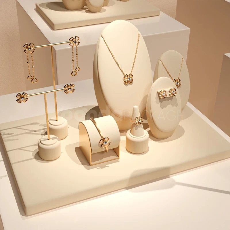 Oval Jewelry Display Stand