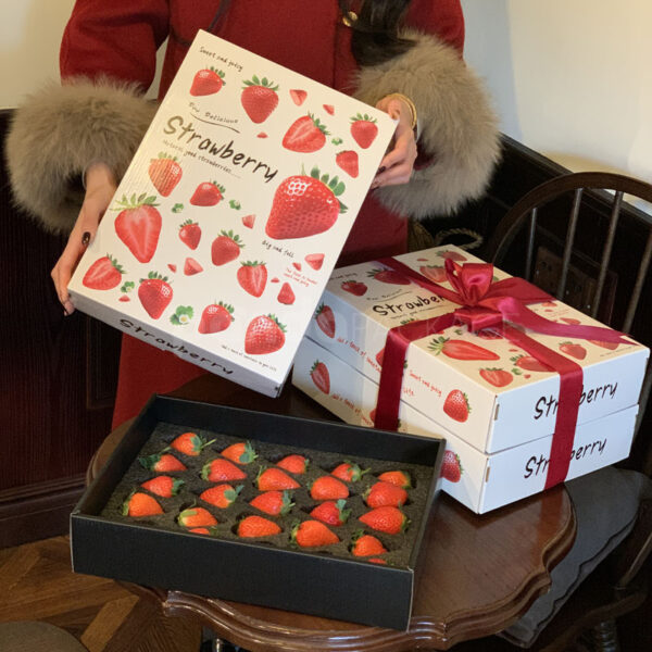 Luxe Strawberry White Ribbon Box