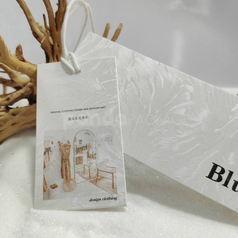 White Embossed Paper Swing Tag Label with Cord