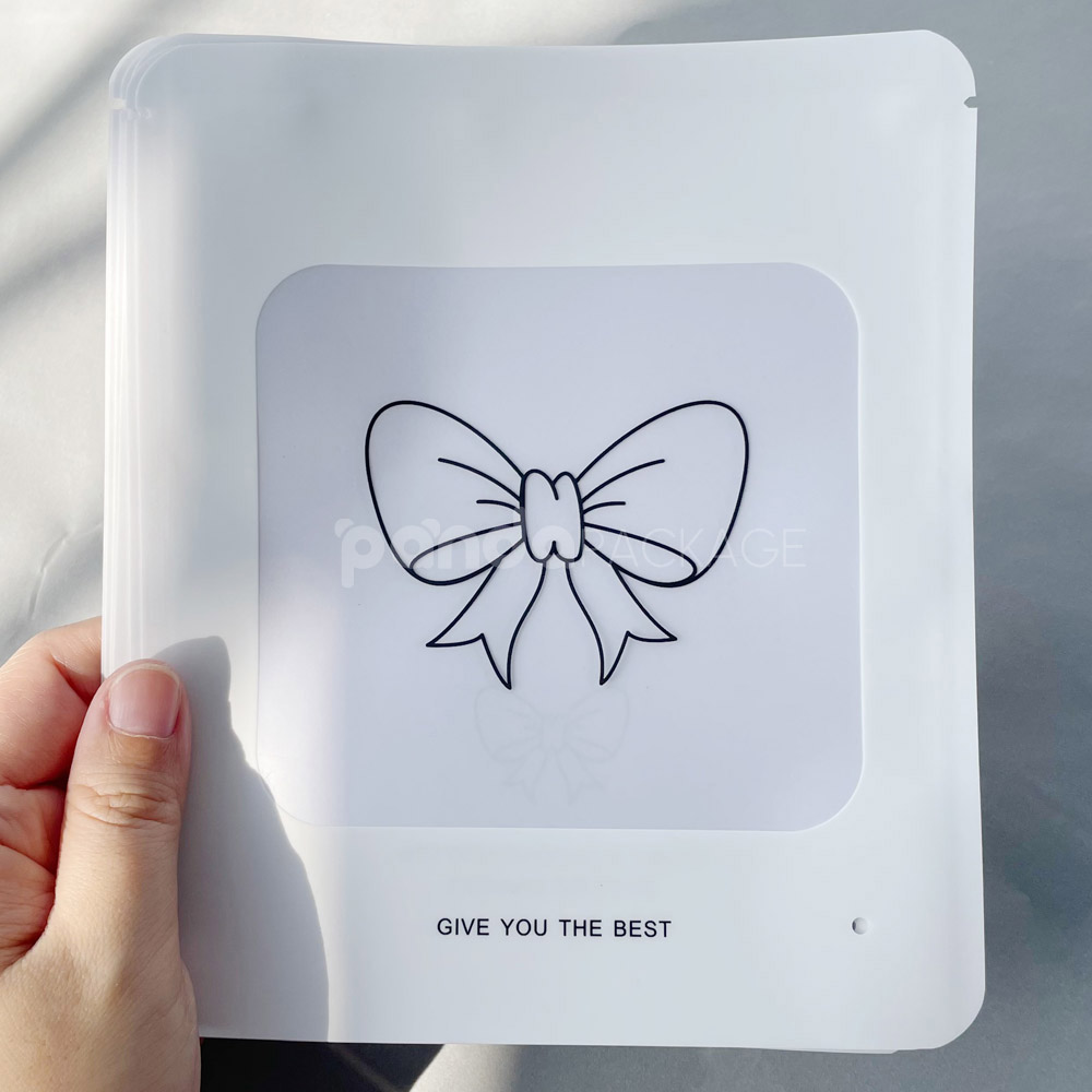 White Window Cut-Out Packaging Plastic Bag with One-Time Opening