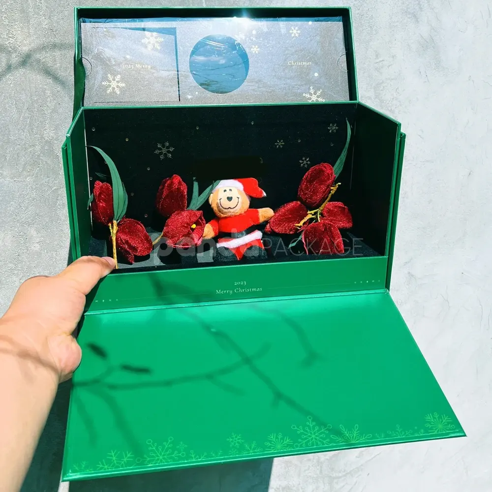 Dark green magnetic rigid box with flip lid for elegant packaging