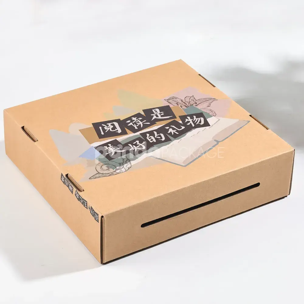 Foldable printed mailer box with tear strip for unboxing