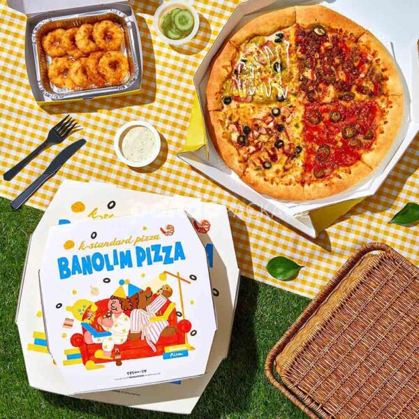 Octagon Pizza Box with Playful Illustration
