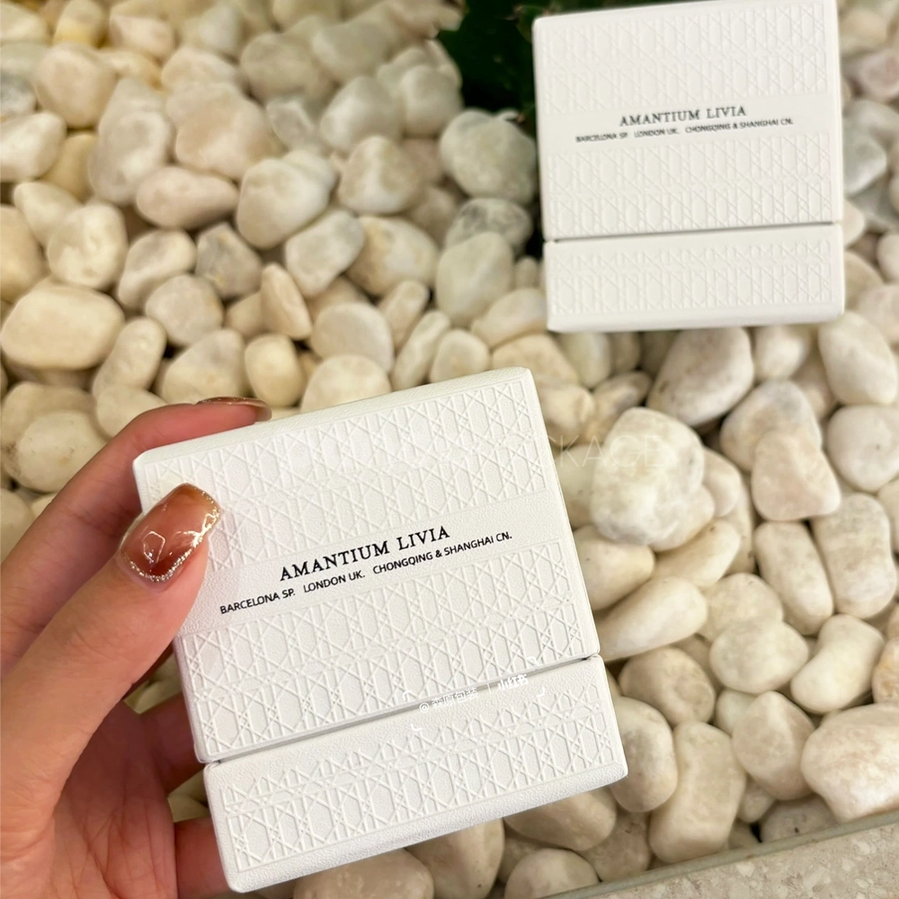 Ivory textured rigid two-piece box with lift-off lid