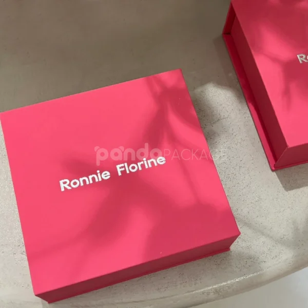 Vibrant Pink Magnetic Closure Rigid Gift Box
