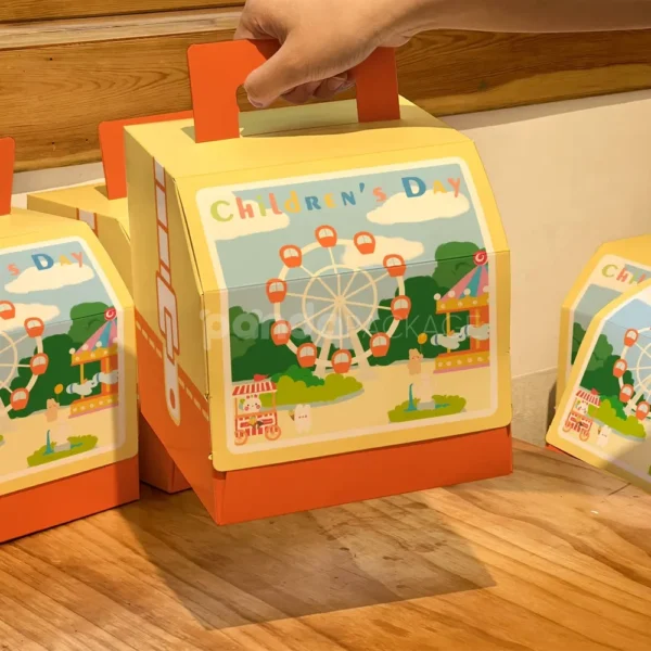 Vibrant Ferris Wheel Paperboard Cake Carry Box
