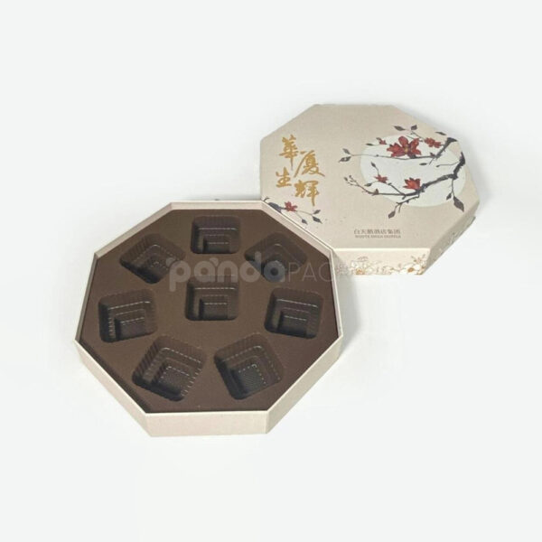 Elegant Octagon Gift Box with Vintage Floral Illustration Design