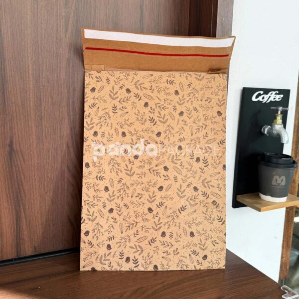 Floral Kraft Paper Mailer Bag for Eco-Friendly Shipping Needs