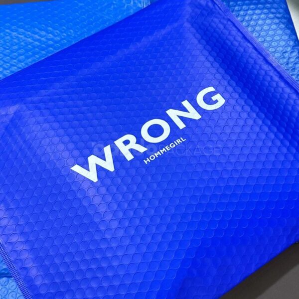 Custom Blue Bubble Mailer for Fashion and E-commerce Shipping