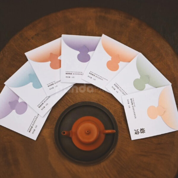 Minimalist Flat Pouch Tea Packaging with Gradient Color Design