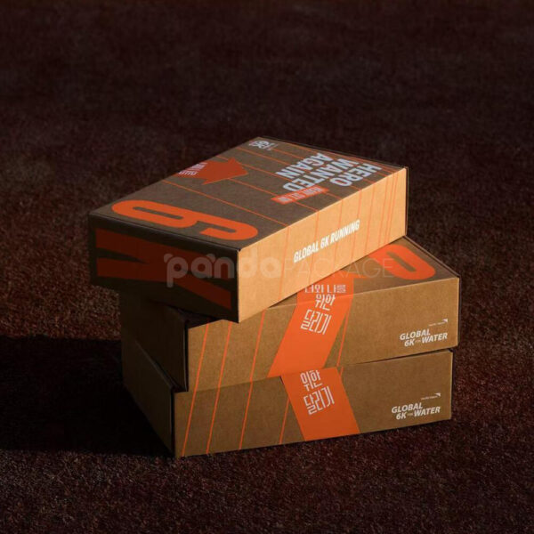Sporty Shoe Packaging Box with Bold Modern Graphic Design