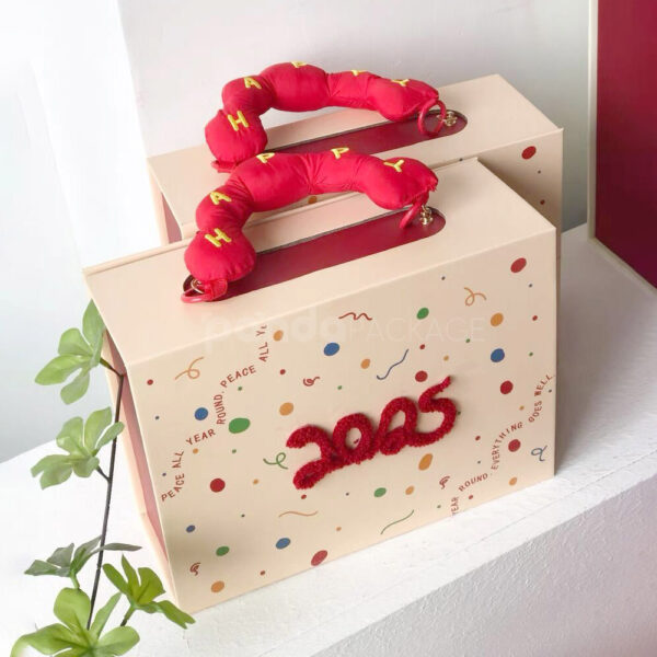 Festive 2025 Candy Gift Box with Decorative Red Happy Handle