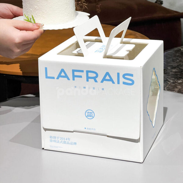 Durable Restaurant Carrier Boxes for Cakes and Food Delivery