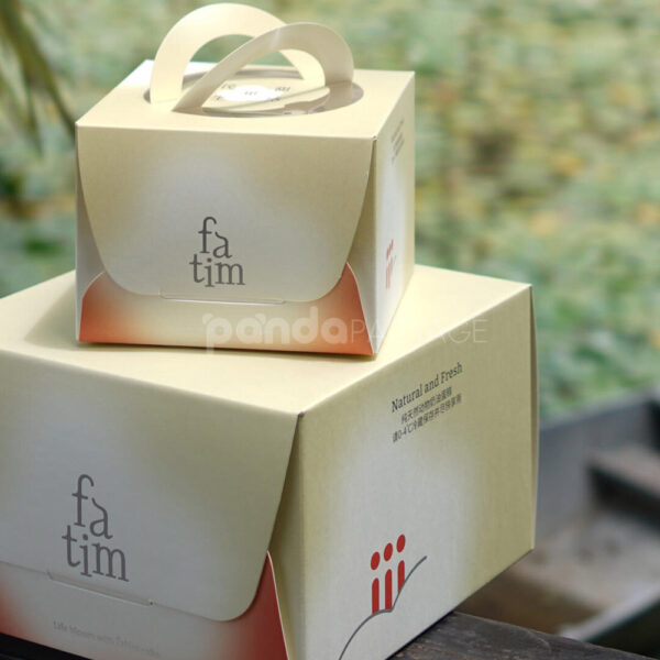 Elegant Restaurant Carrier Boxes for Cakes and Food Packaging