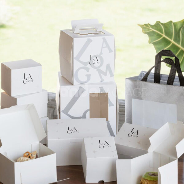 Elegant Restaurant Carrier Boxes with Window for Cake Transport