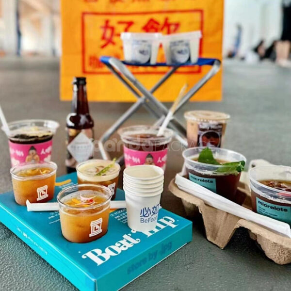 Stylish Takeout Packaging for Refreshing Boat Trip Drinks