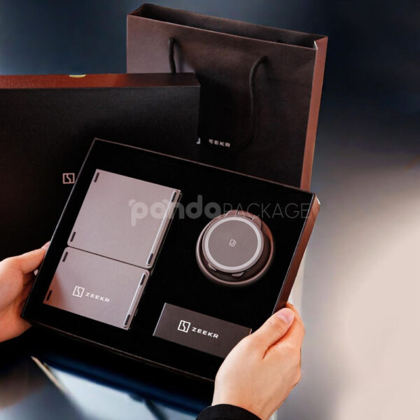 Luxury Electronics Gift Packaging Box with Custom Compartments