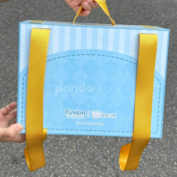 Adorable Toy Packaging Box with Cartoon Puppy Design