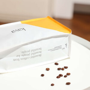 coffee side gusset bag with resealable zipper closure