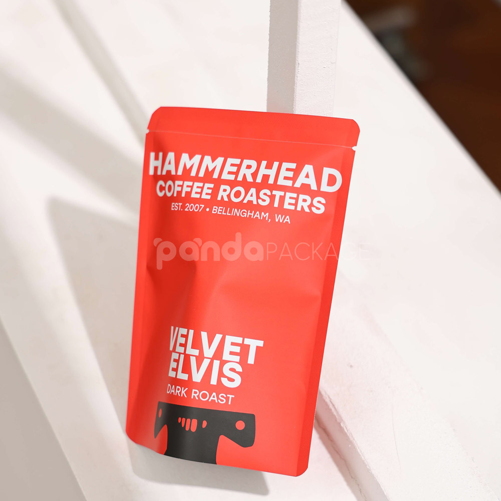 red stand-up coffee pouch with degassing valve for packaging