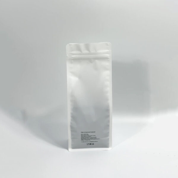 White Coffee Pouch with Minimalist Russian Text Design