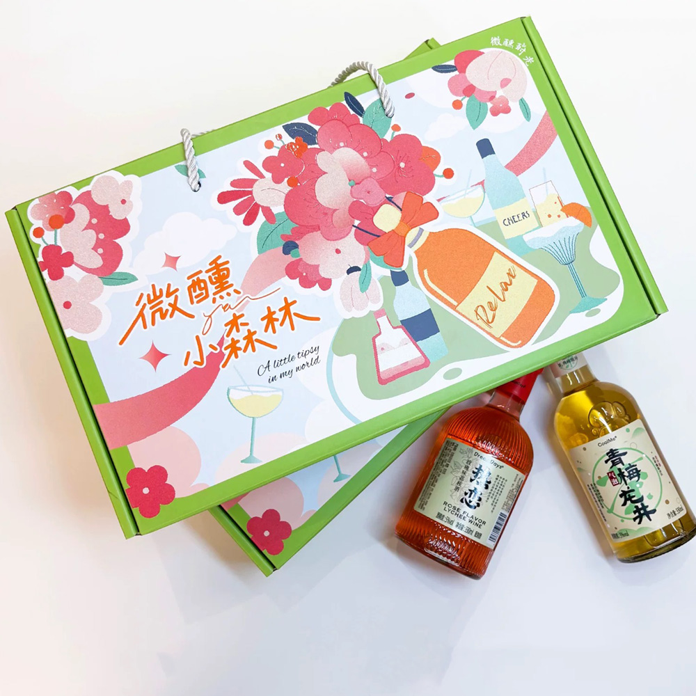 eco-friendly paperboard liquor gift box with rope handle