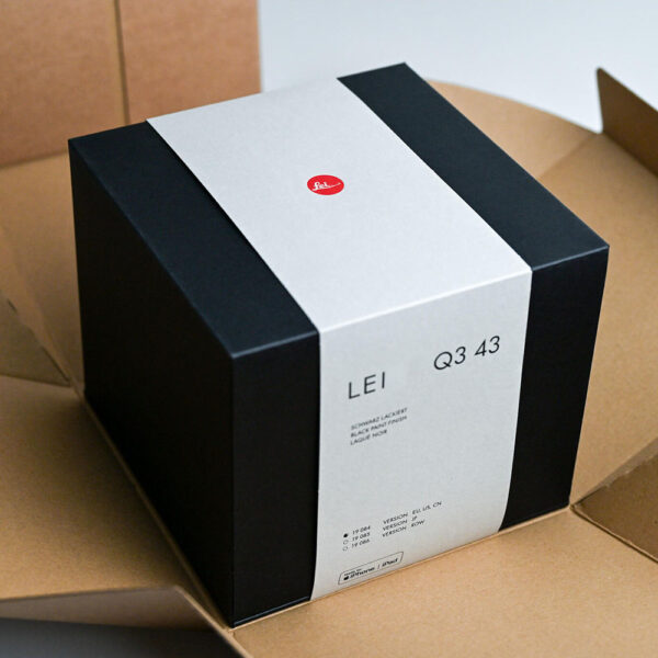 Black Rigid Lift-Off Box for Professional Camera Packaging