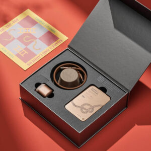 rigid magnetic flip lid box with foam inserts for electronic accessories