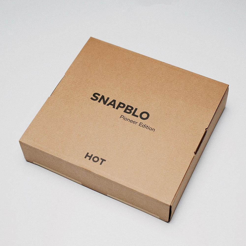 foldable kraft paperboard box for modular electronic packaging