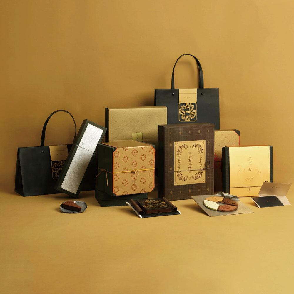 premium flip top rigid box for pastry and chocolate gifts