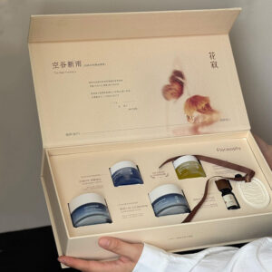 luxury magnetic rigid skincare gift box with flip lid and insert for cosmetics packaging